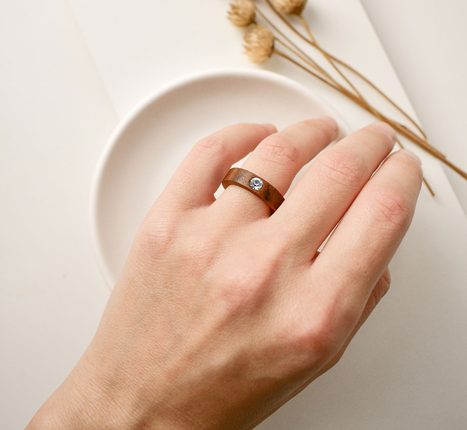 Wooden ring Wooden ring